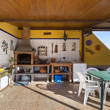 Holiday home Casa Madera Vistas Mar Y Montana