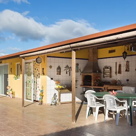 Holiday home Casa Madera Vistas Mar Y Montana